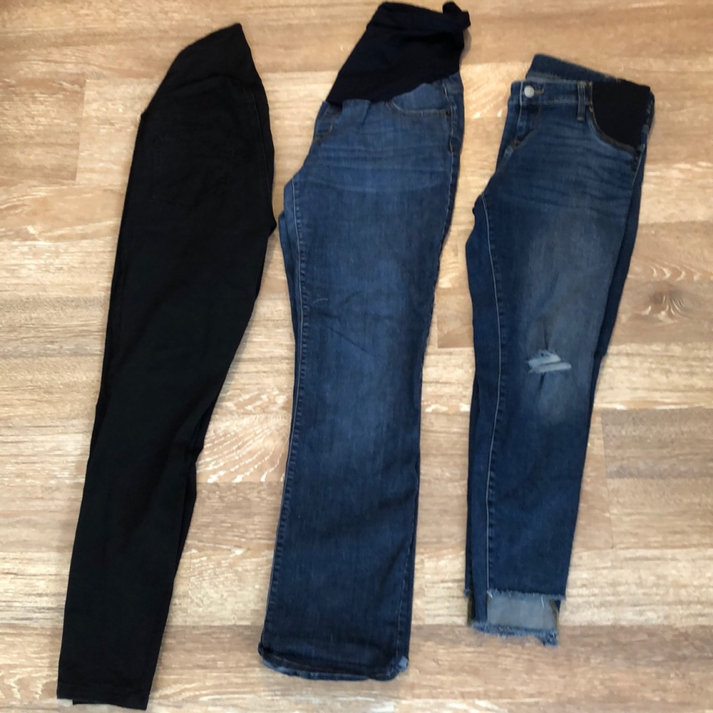 Bundle of Maternity jeans